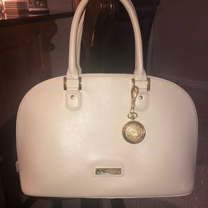 Iman Leather cream purse